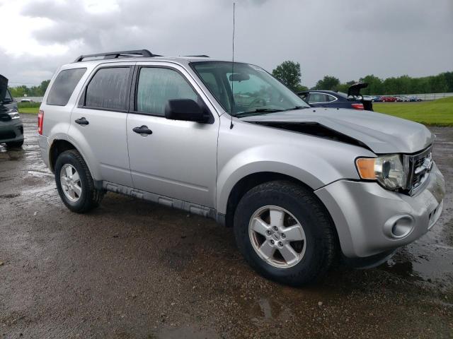 Vin: 1fmcu9c78akd21851, lot: 61444945, ford escape xls 20104