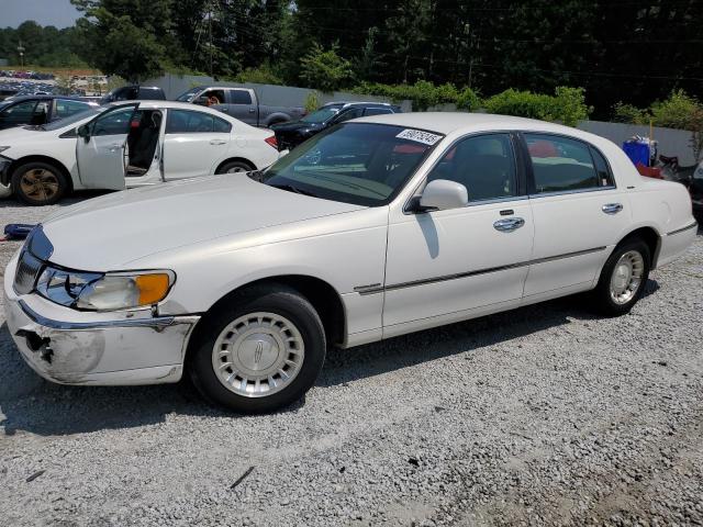 LINCOLN TOWN CAR E