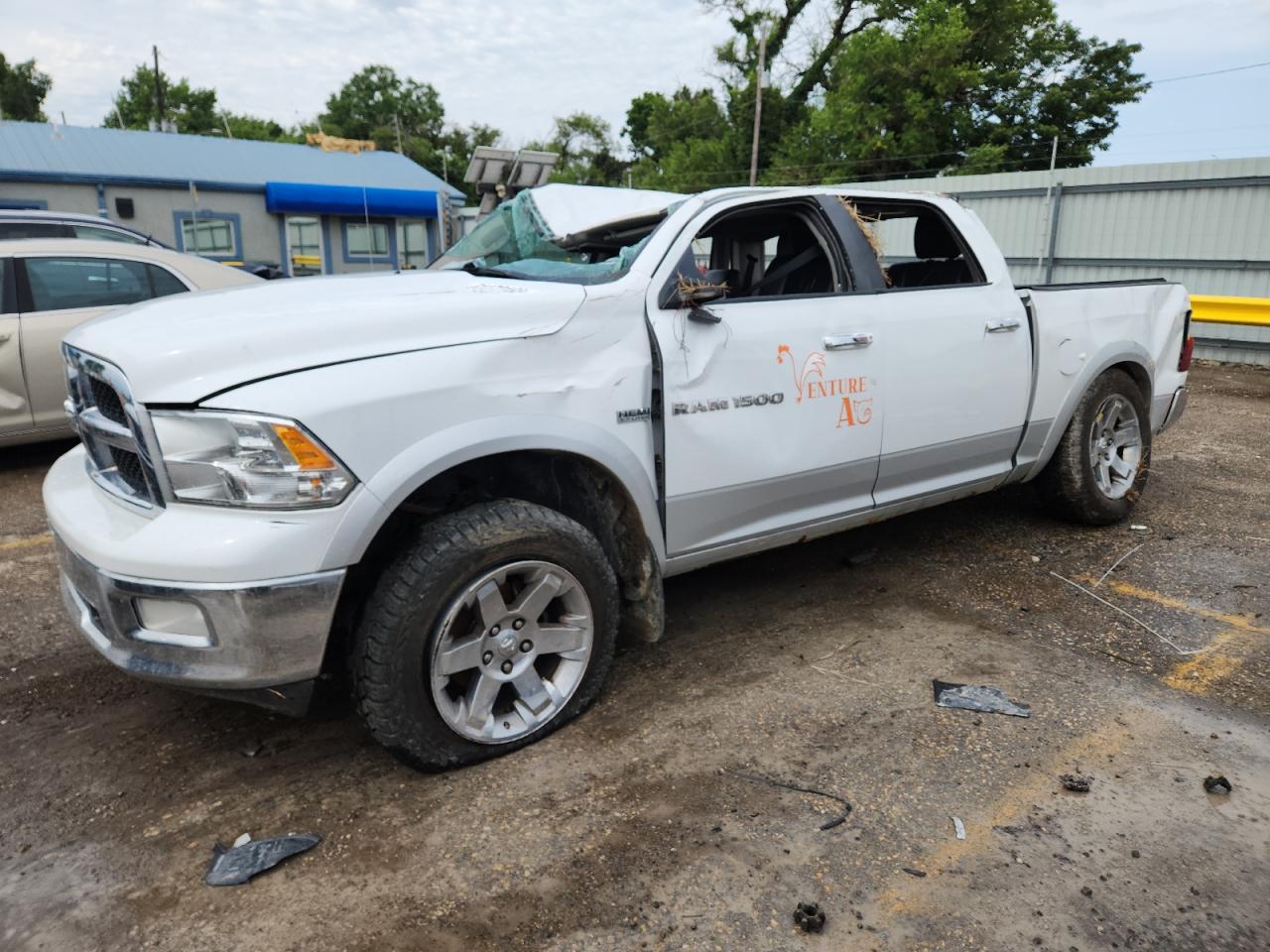DODGE RAM 1500 LARAMIE