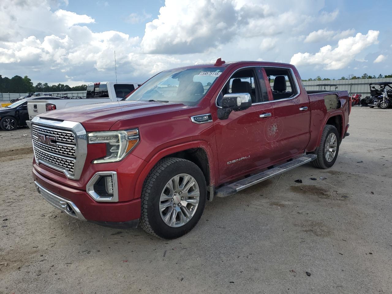 GMC SIERRA C1500 DENALI