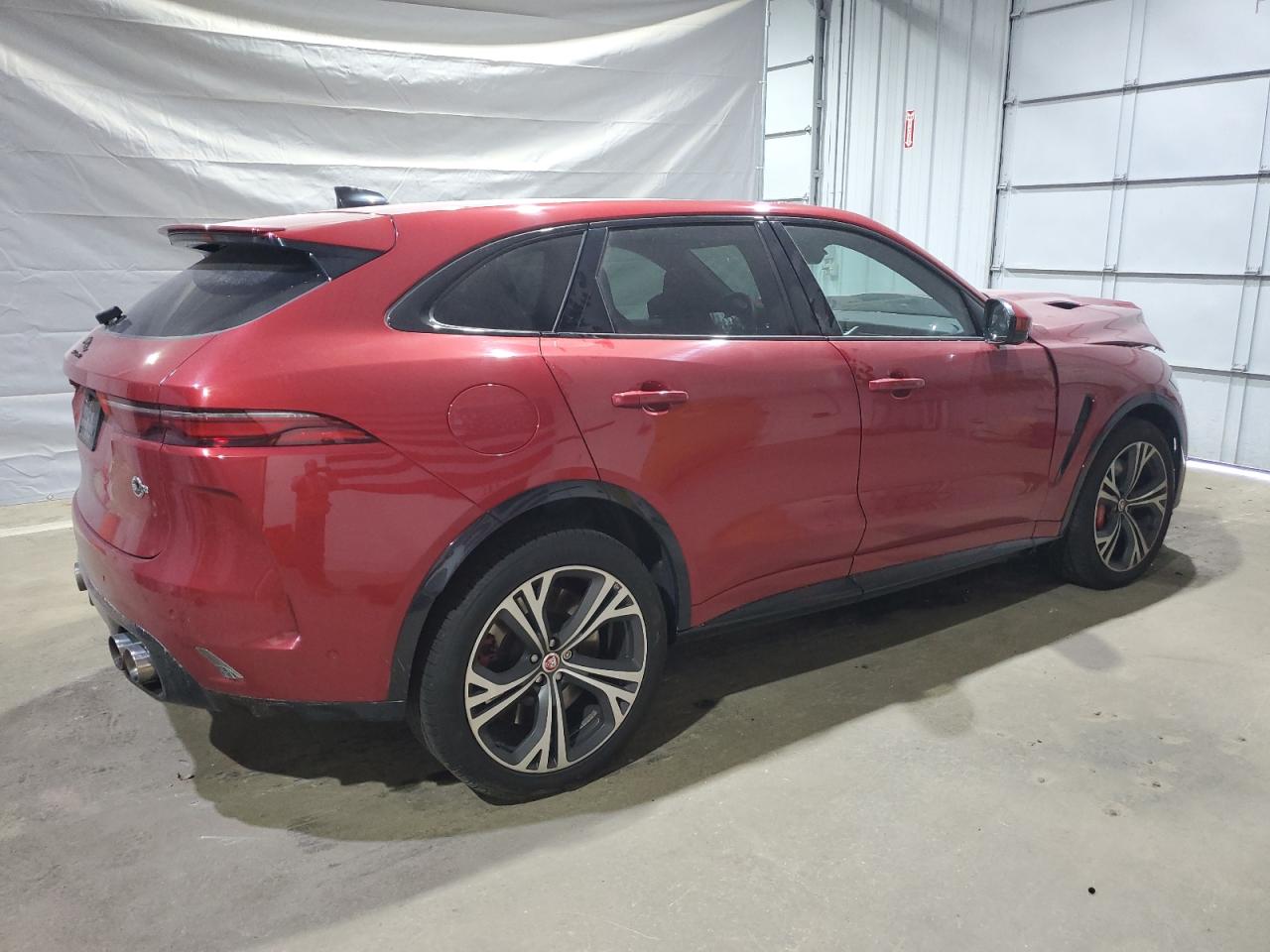 JAGUAR F-PACE SVR