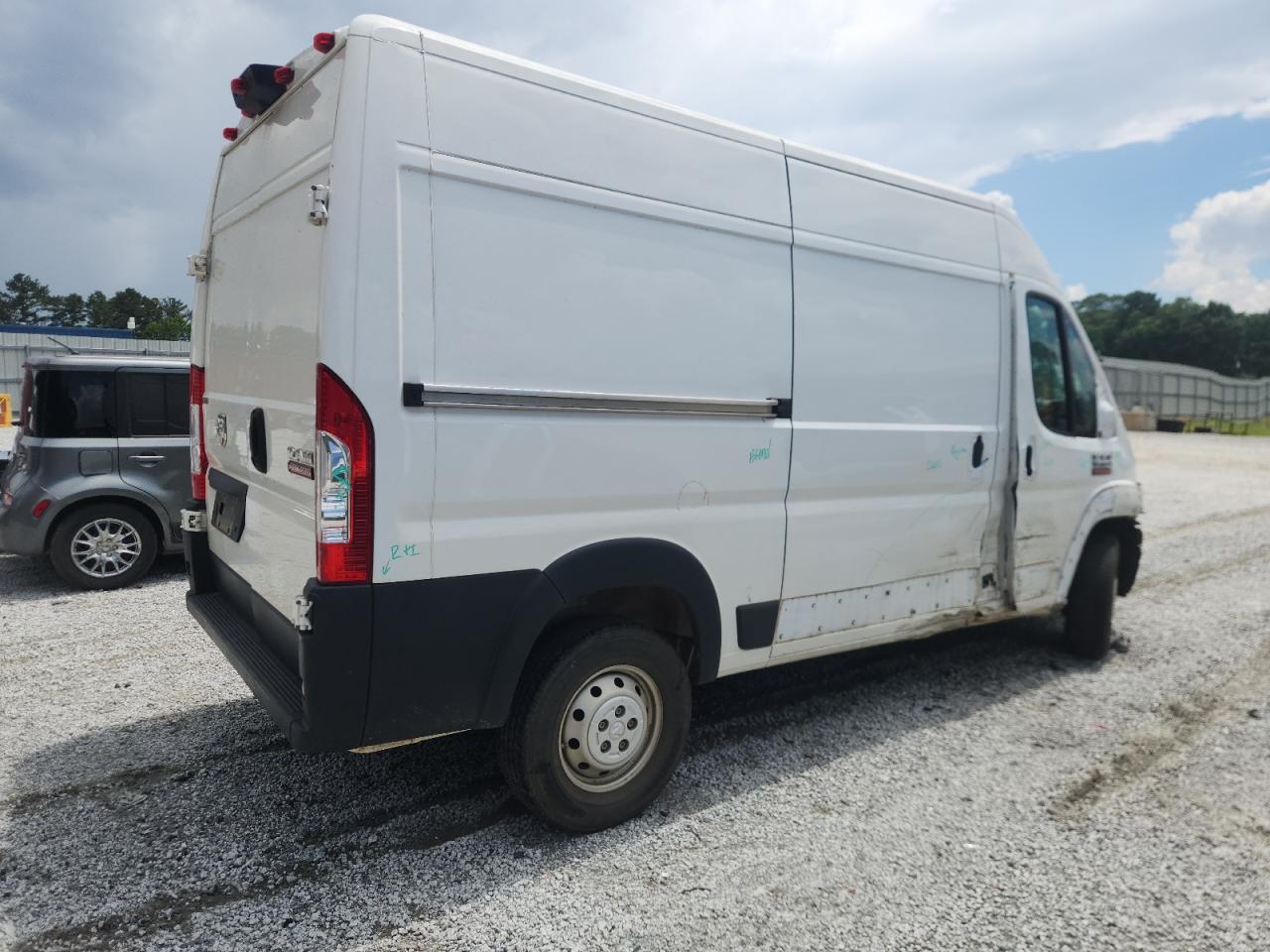 RAM PROMASTER 1500 HIGH