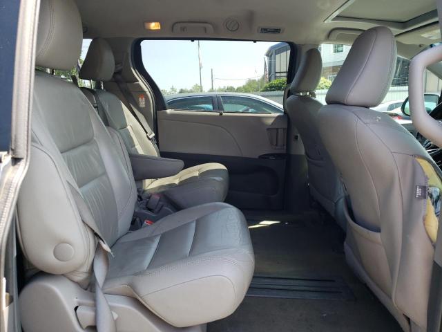 2017 TOYOTA SIENNA XLE 5TDYZ3DC0HS825396