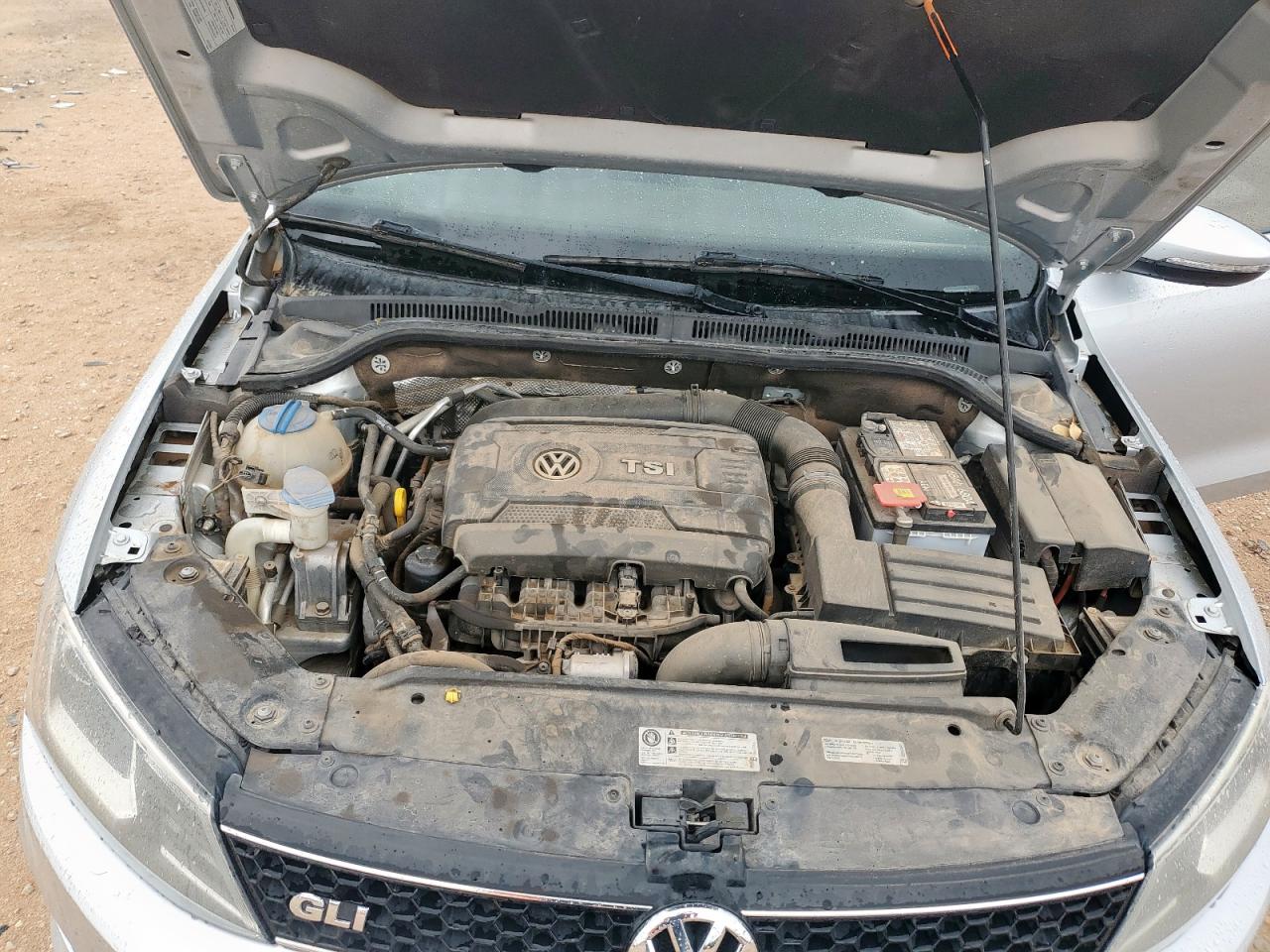 VOLKSWAGEN JETTA GLI