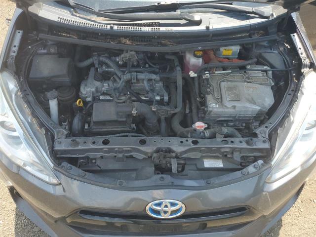 2016 TOYOTA PRIUS C JTDKDTB34G1132186