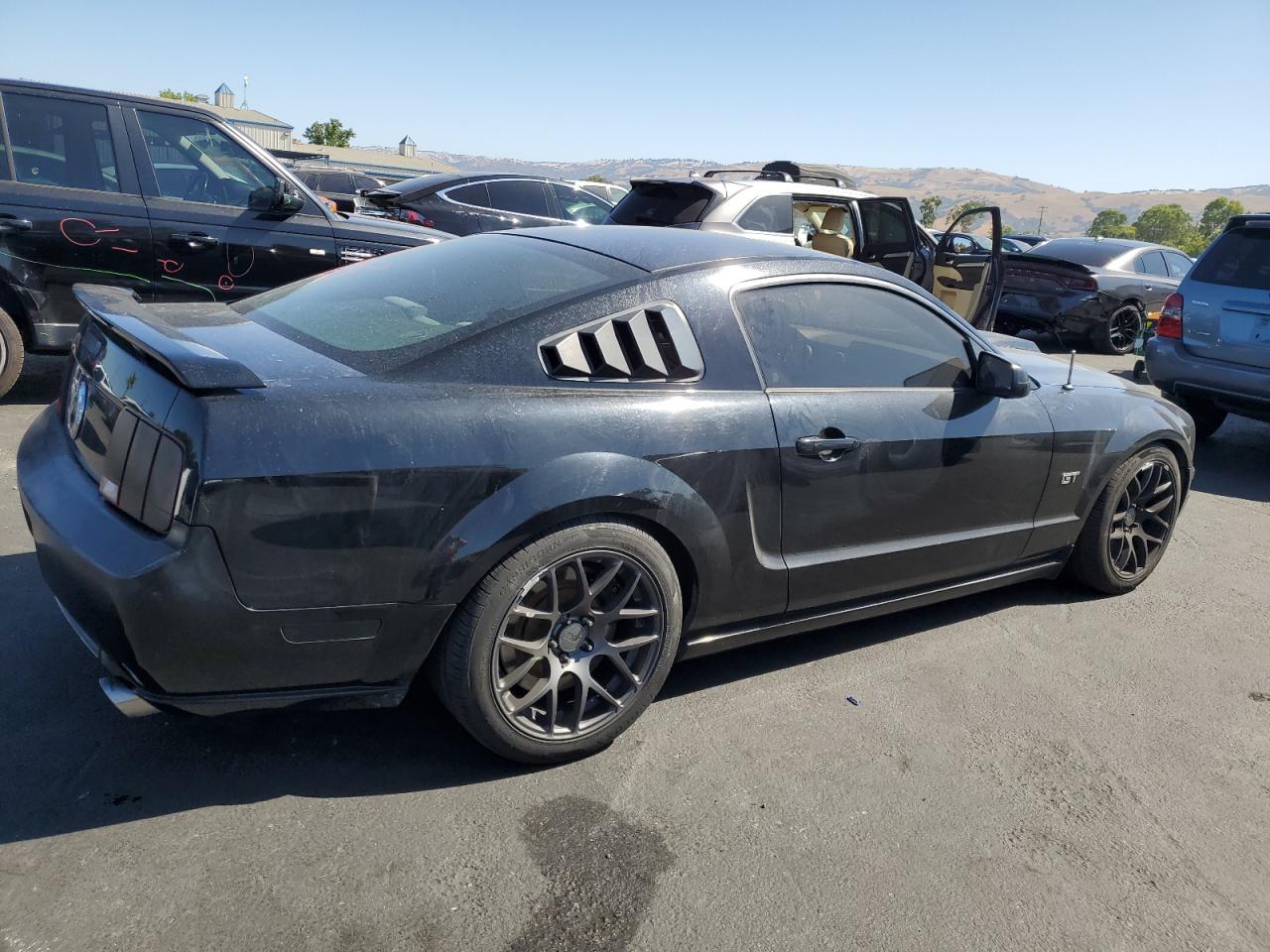 Ford Mustang gt 2008