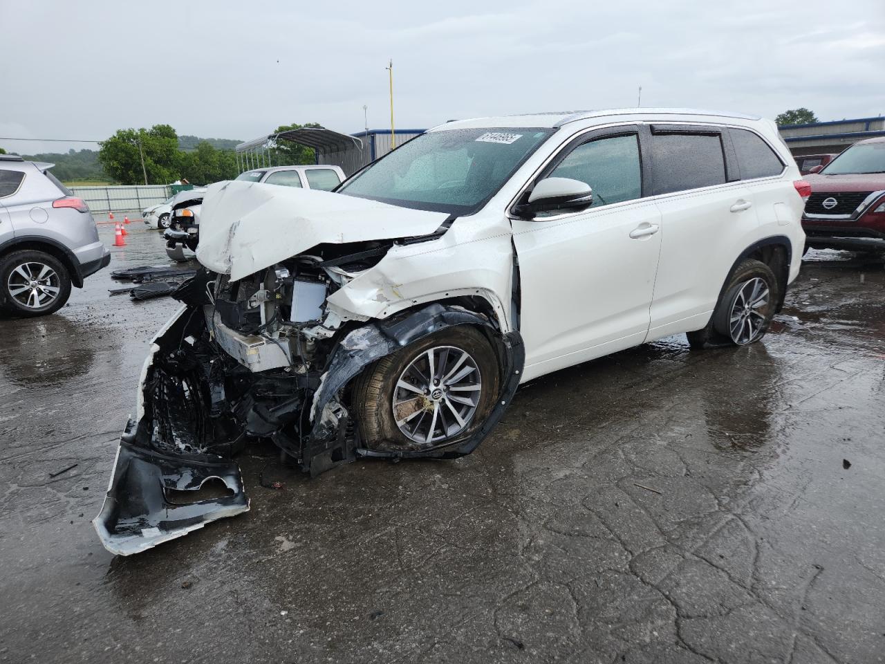 TOYOTA HIGHLANDER SE