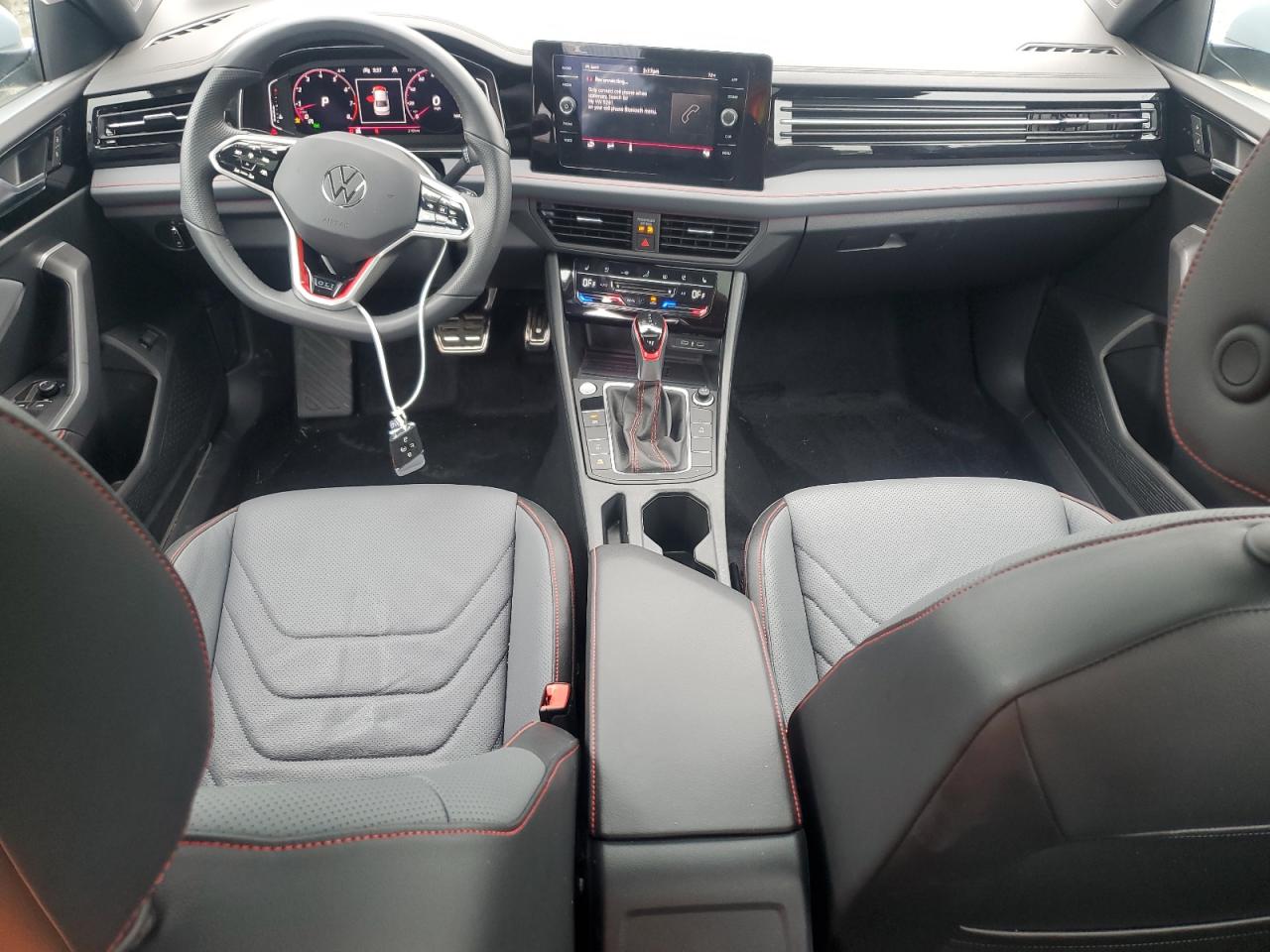 VOLKSWAGEN JETTA GLI AUTOBAHN