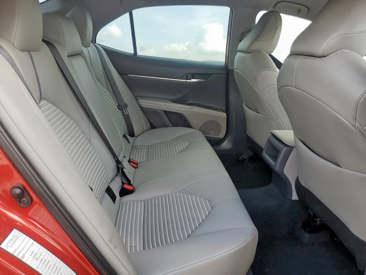 TOYOTA CAMRY SE NIGHT SHADE