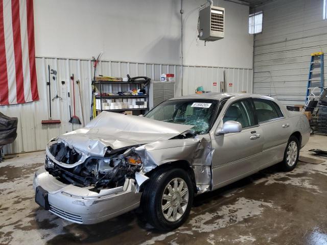 LINCOLN TOWN CAR S
