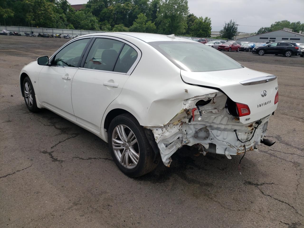 Infiniti Q40 2015
