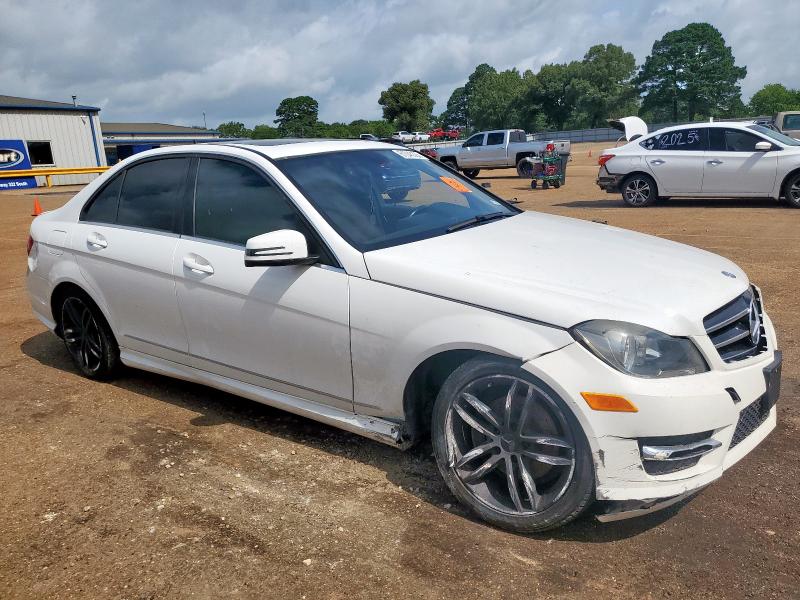 Vin: wddgf4hb1ea936517, lot: 61046225, mercedes-benz c-class 250 20144