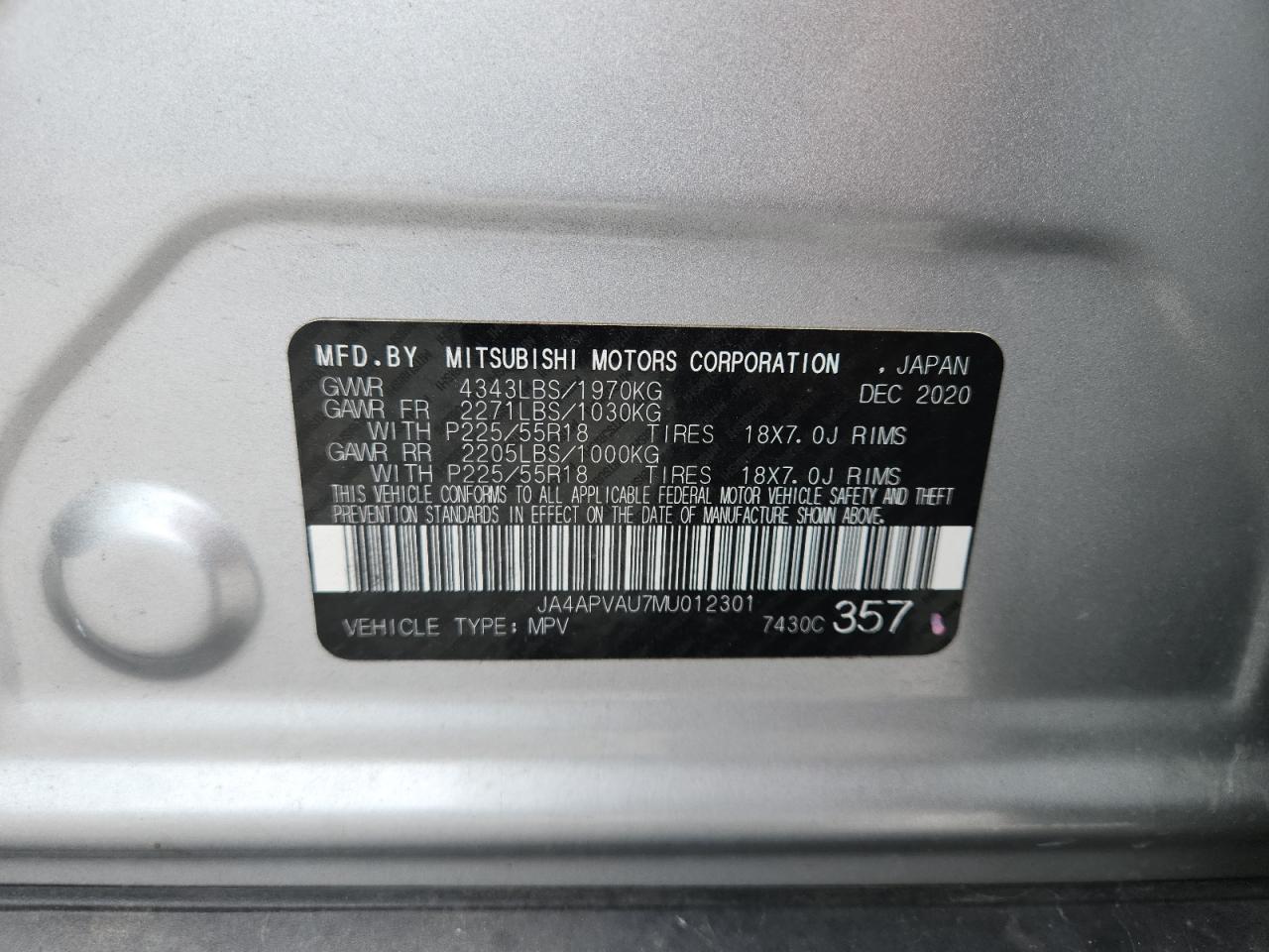 MITSUBISHI OUTLANDER SE