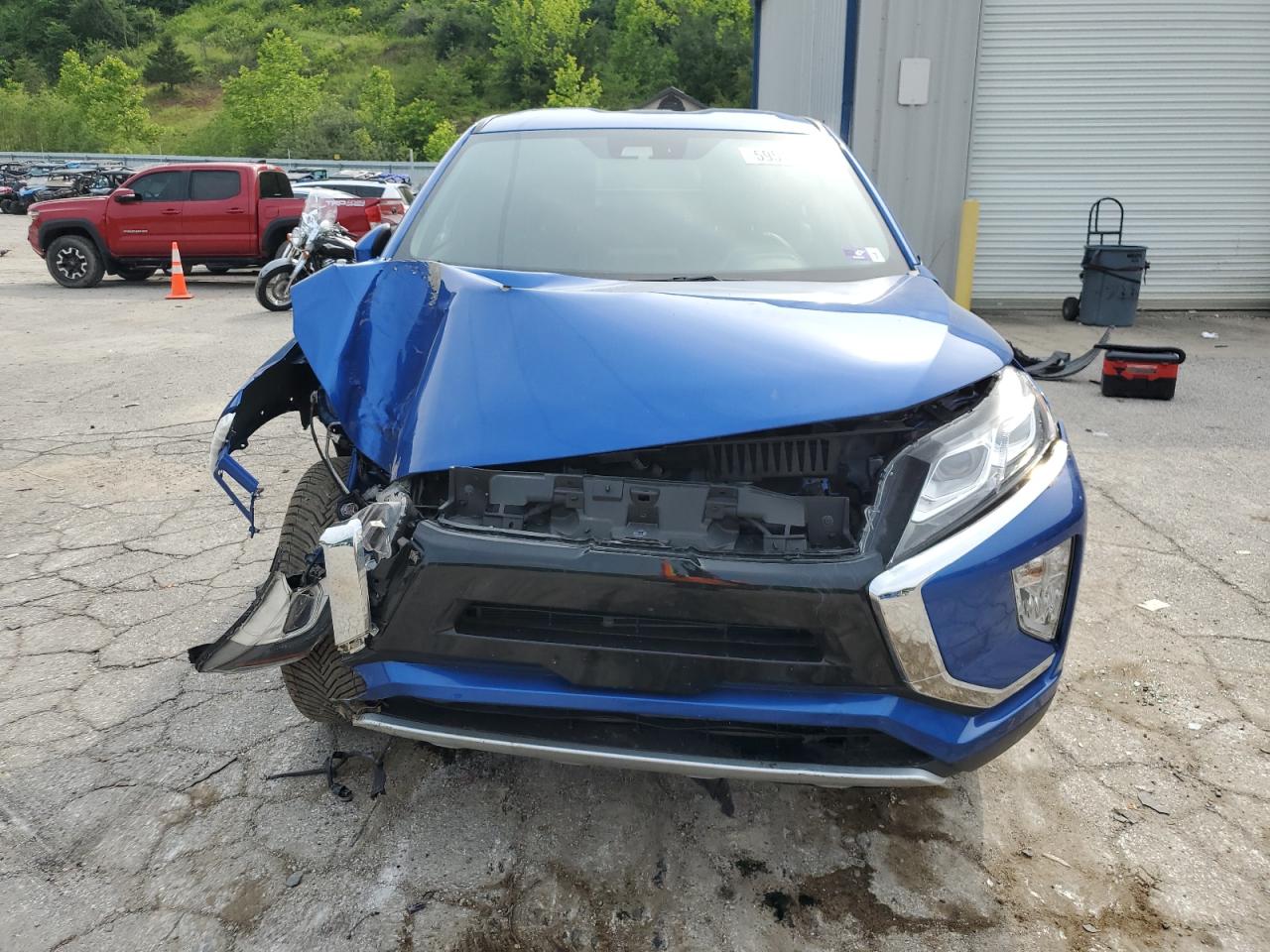 MITSUBISHI ECLIPSE SE