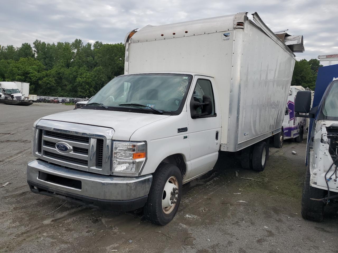 FORD ECONOLINE E350 SUPER DUTY CUTAWAY VAN