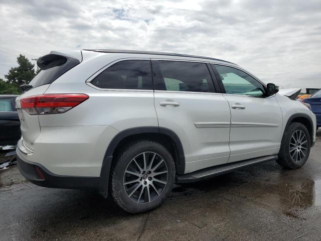 Vin: 5tdjzrfh0hs361829, lot: 59692605, toyota highlander se 20173