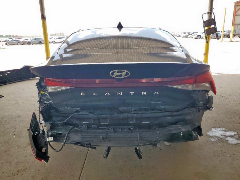 2024 HYUNDAI ELANTRA SE KMHLM4DGXRU686095