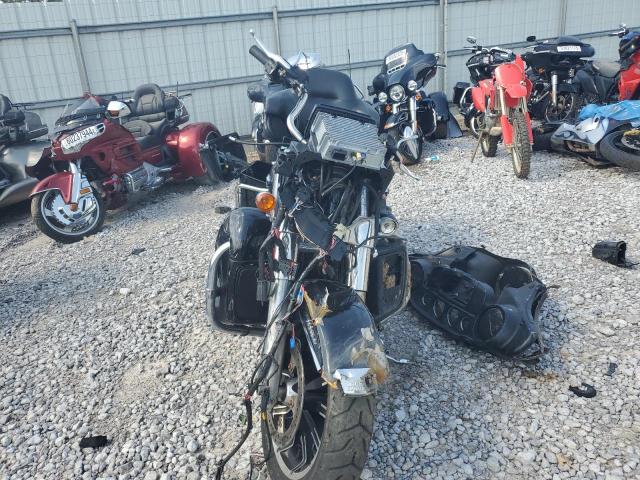 2018 HARLEY-DAVIDSON FLHTCU ULT 1HD1FCC17JB662848