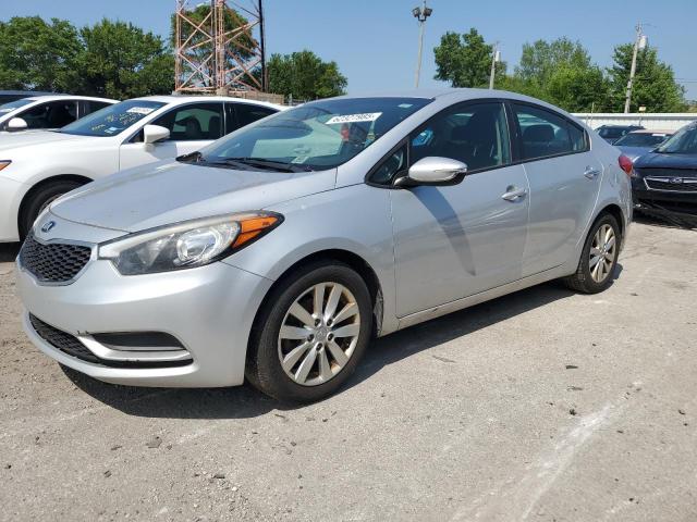 Vin: knafx4a64f5399245, lot: 62327985, kia forte lx 2015 img_1
