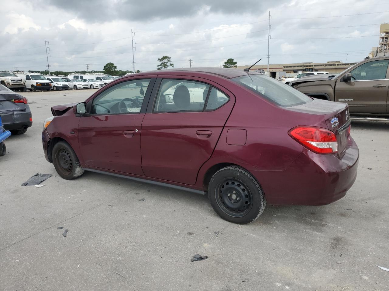 MITSUBISHI MIRAGE G4 ES