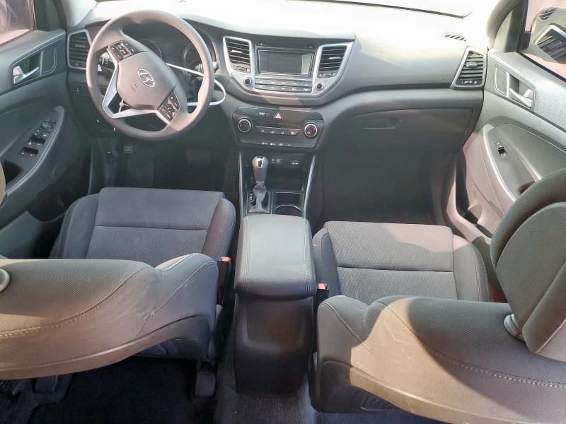 2017 HYUNDAI TUCSON SE KM8J23A47HU336195