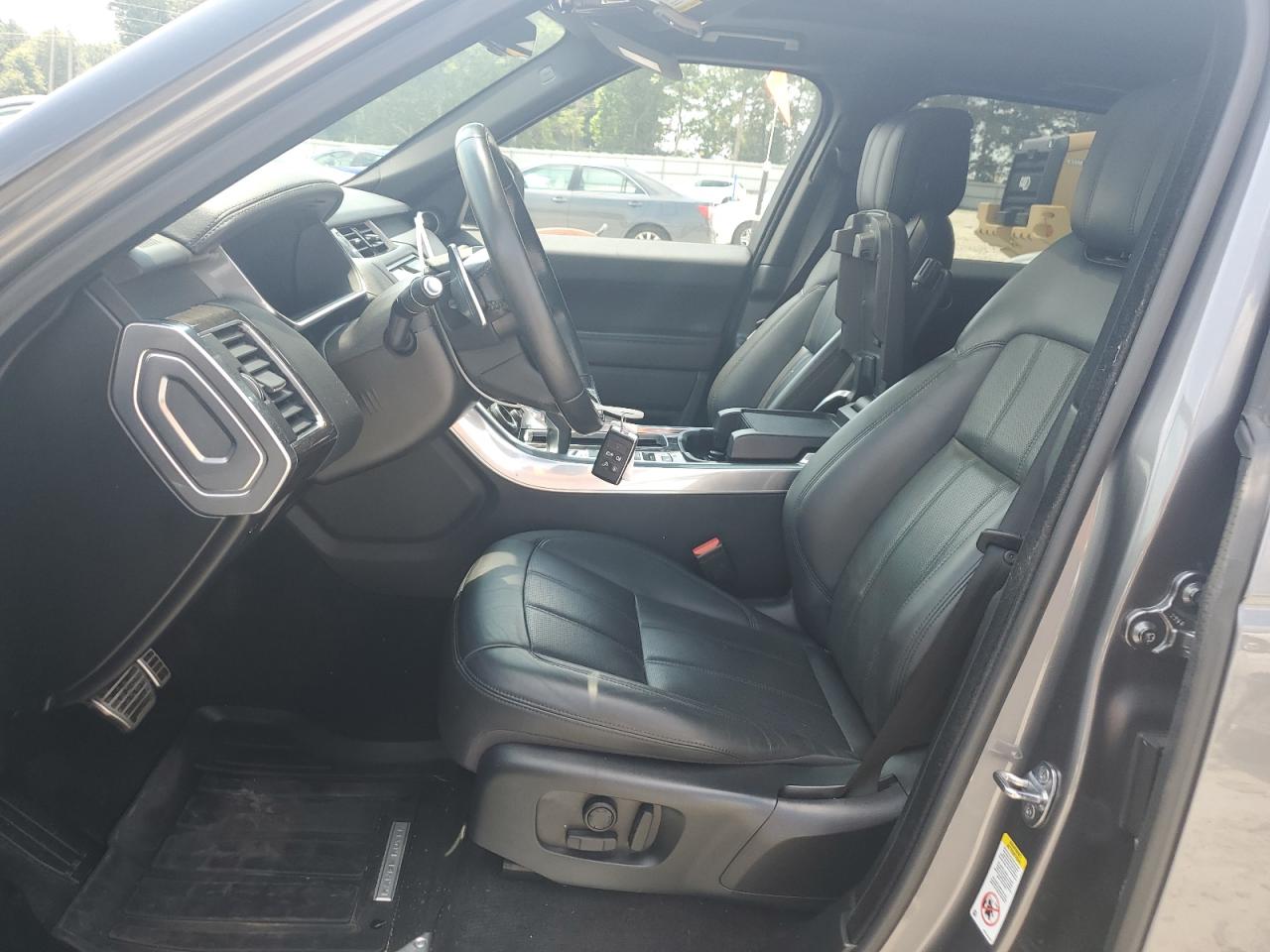 LAND ROVER RANGE ROVER SUPERCHARGED DYNAMIC