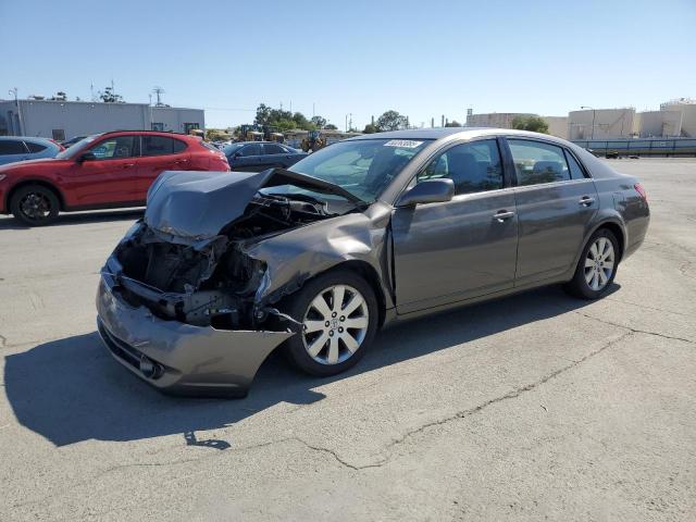 TOYOTA AVALON XL