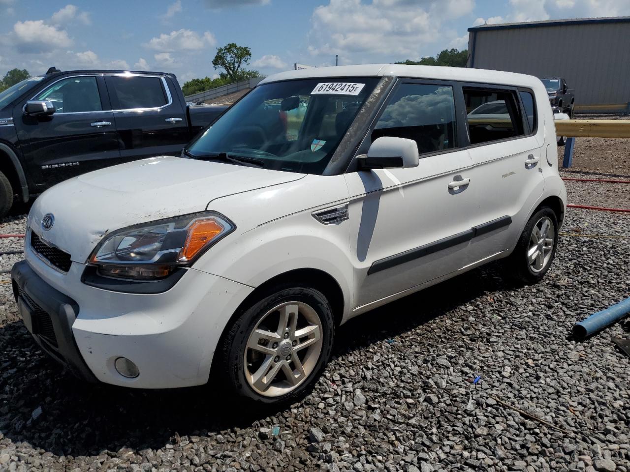 KIA SOUL +