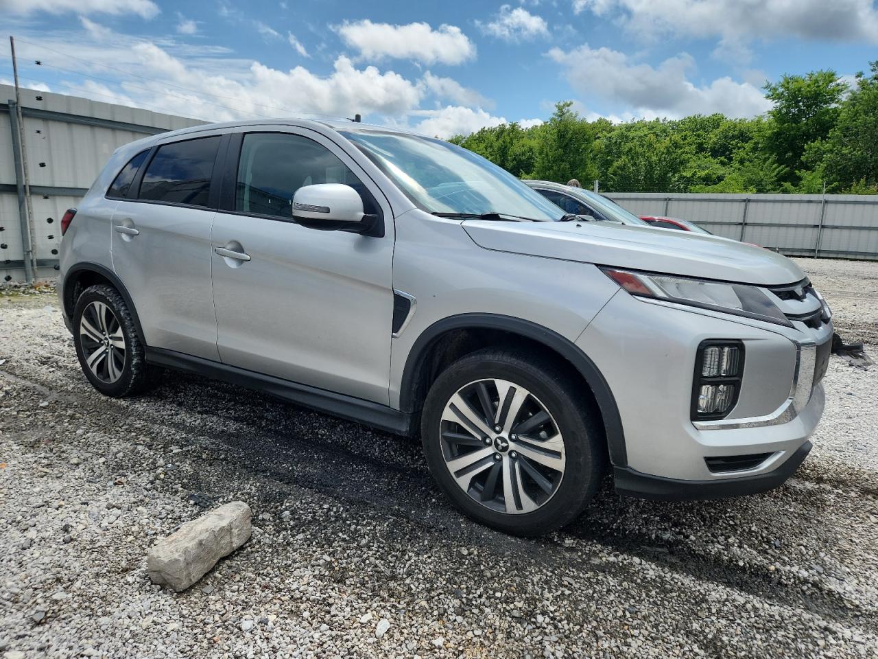 MITSUBISHI OUTLANDER SE