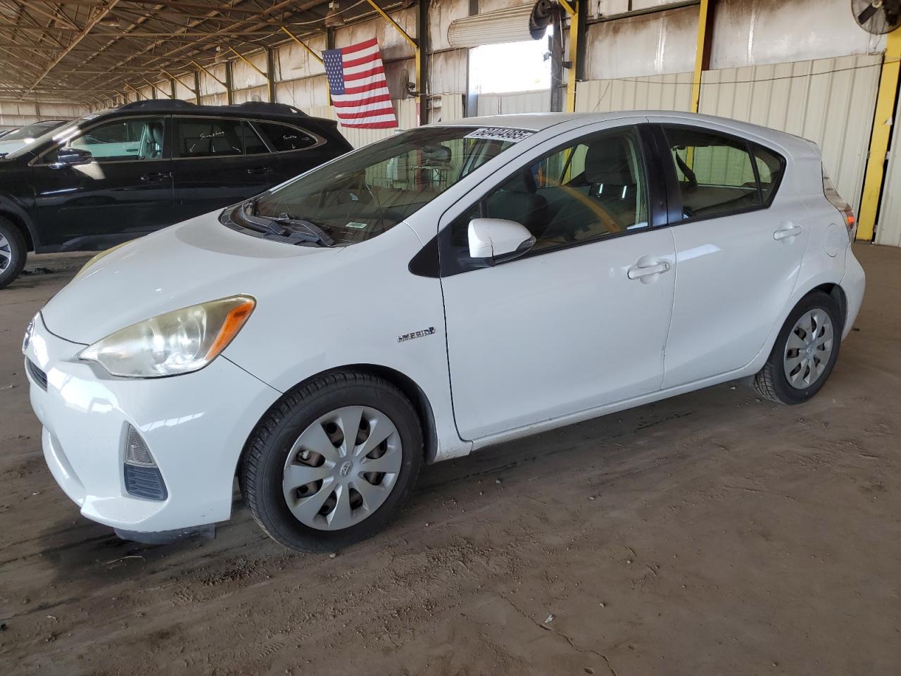 TOYOTA PRIUS C