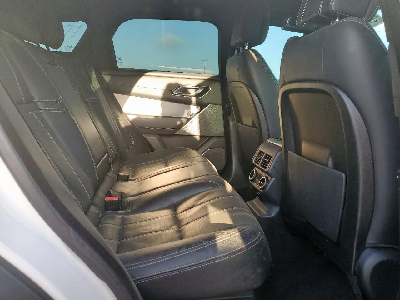 LAND ROVER RANGE ROVER R-DYNAMIC HSE