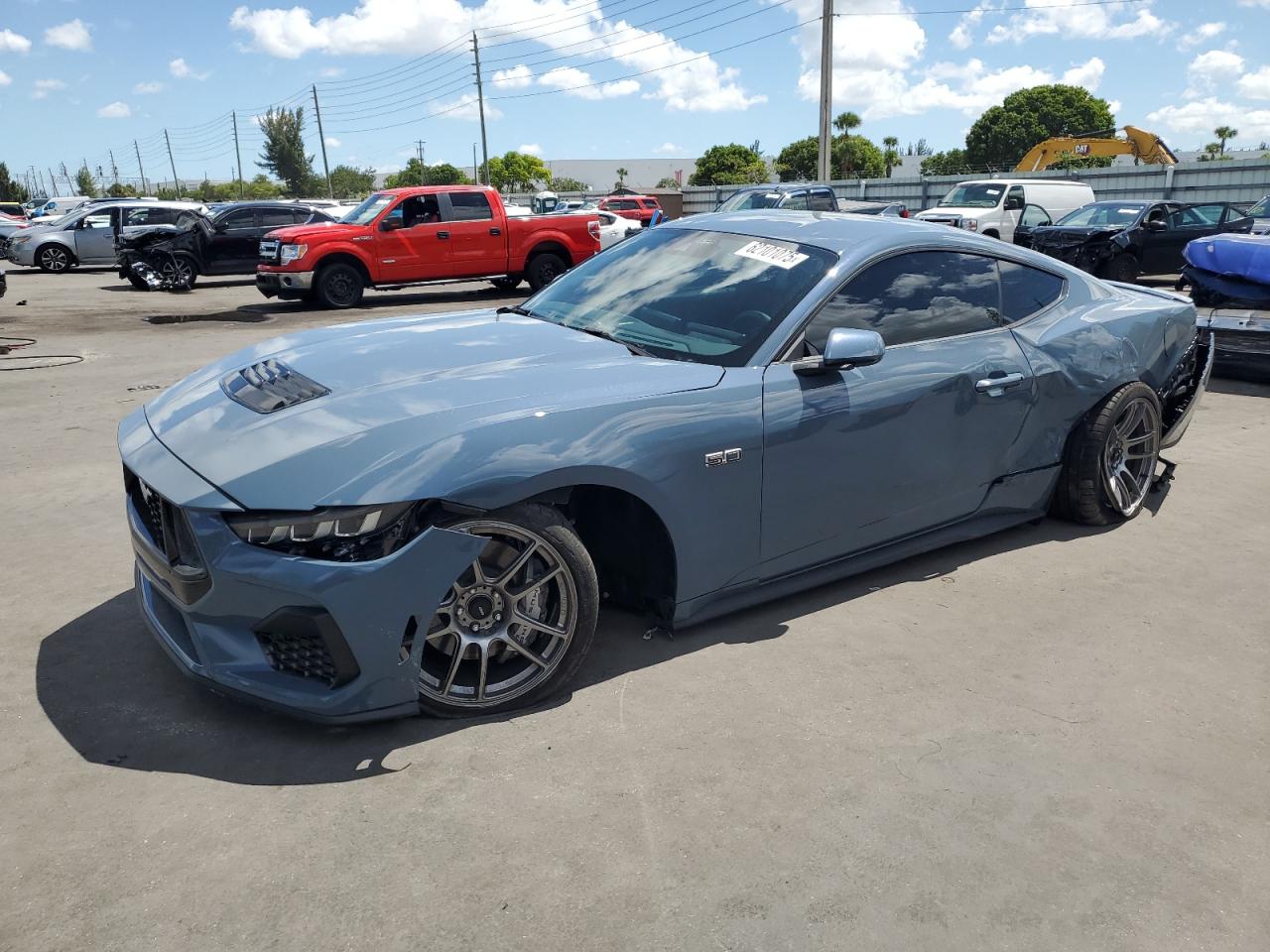 FORD MUSTANG GT