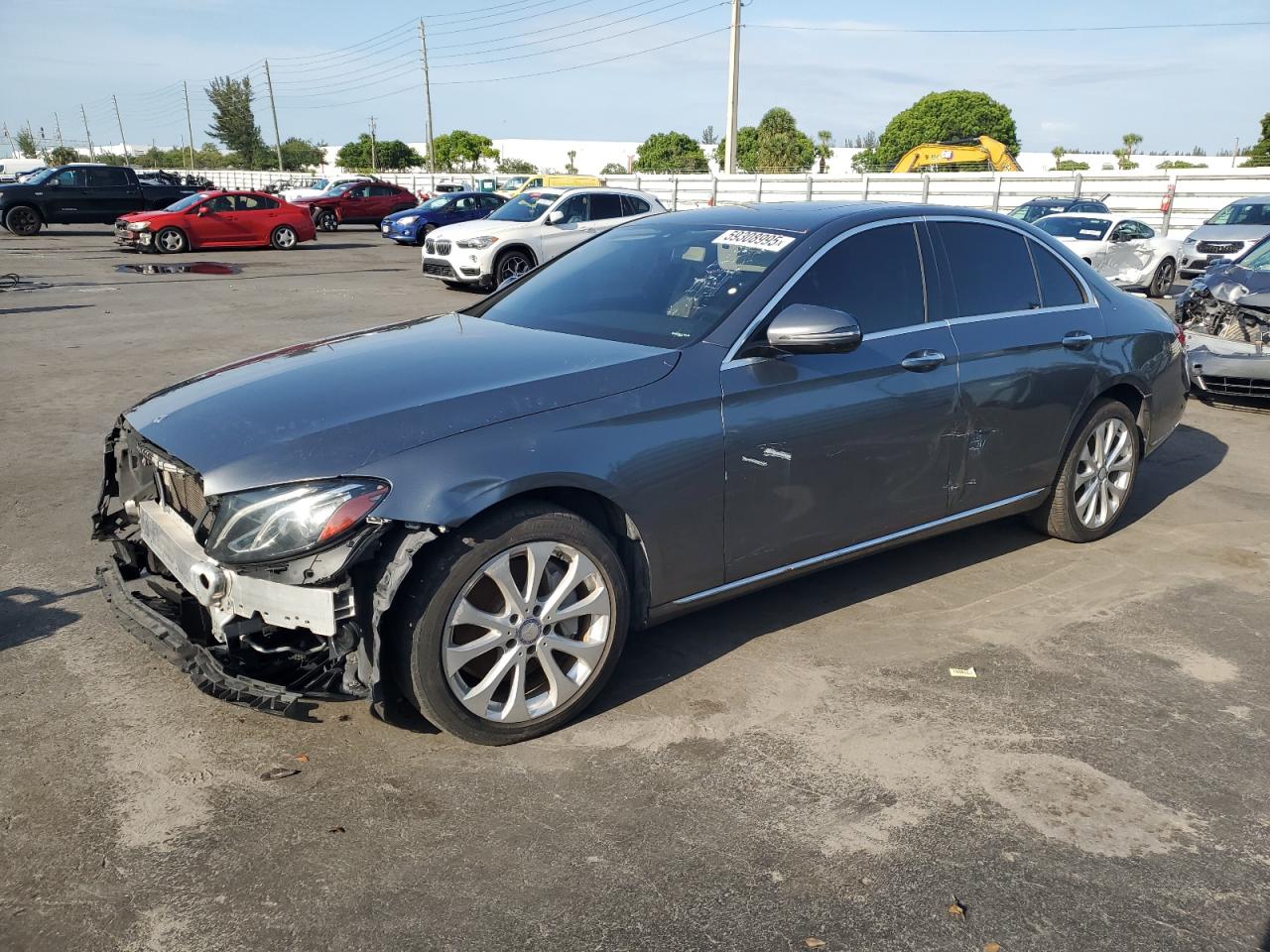 MERCEDES-BENZ E-CLASS 300