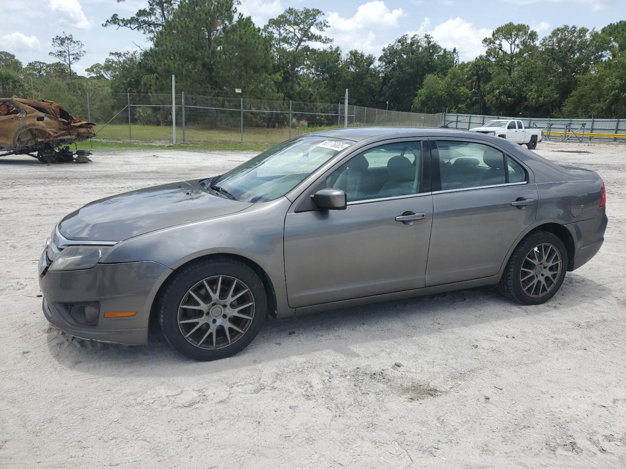 FORD FUSION SE