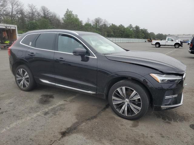 2022 VOLVO XC60 B5 IN YV4L12RL6N1915341