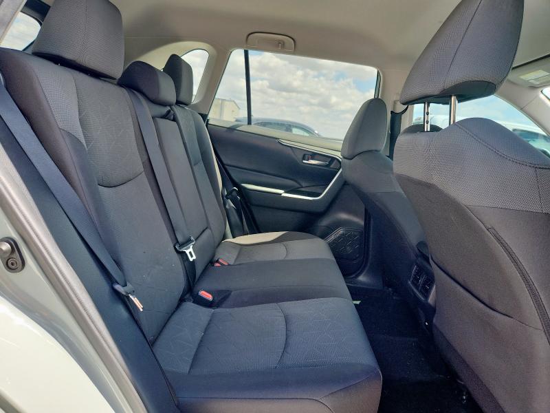 2021 TOYOTA RAV4 XLE - 2T3W1RFV4MW127303