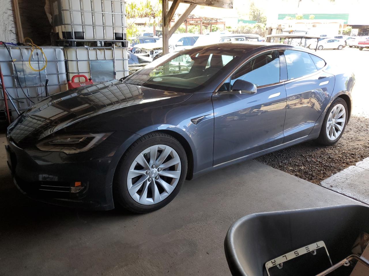 TESLA MODEL S