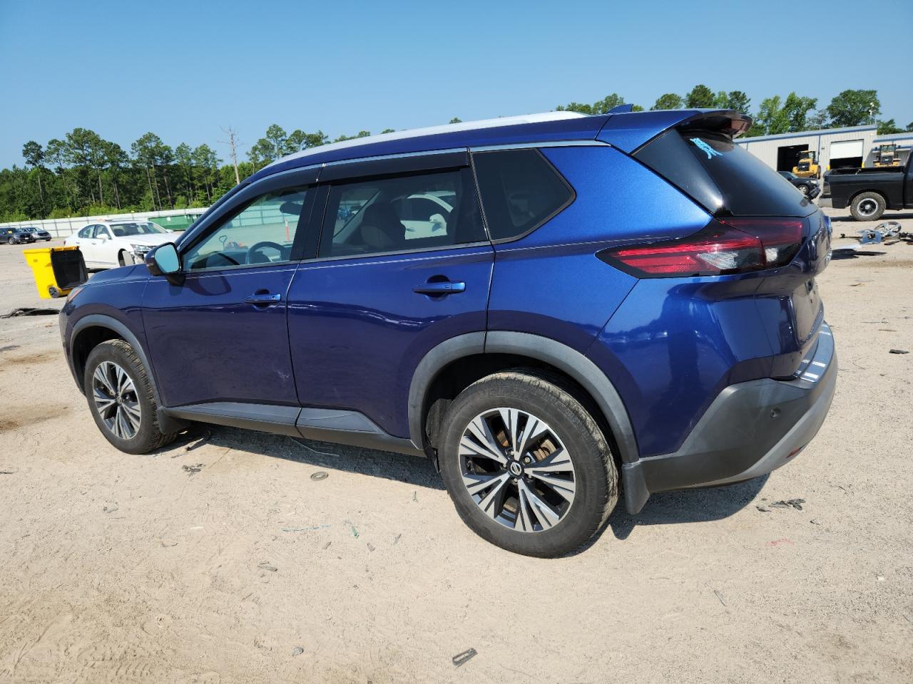 NISSAN ROGUE SV