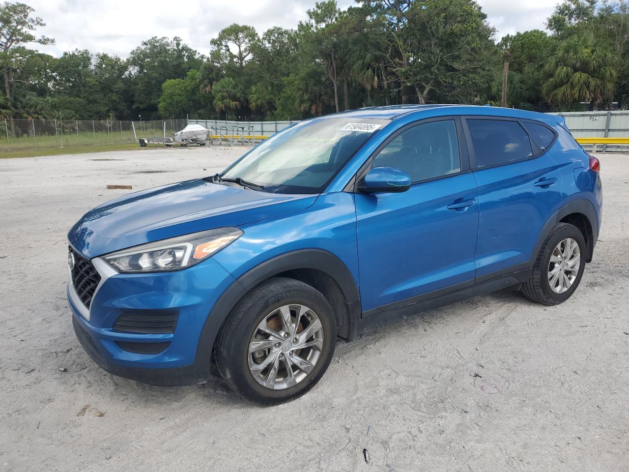  Salvage Hyundai TUCSON
