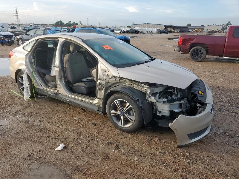 Vin: 1fadp3f22hl274842, lot: 60970745, ford focus se 20174