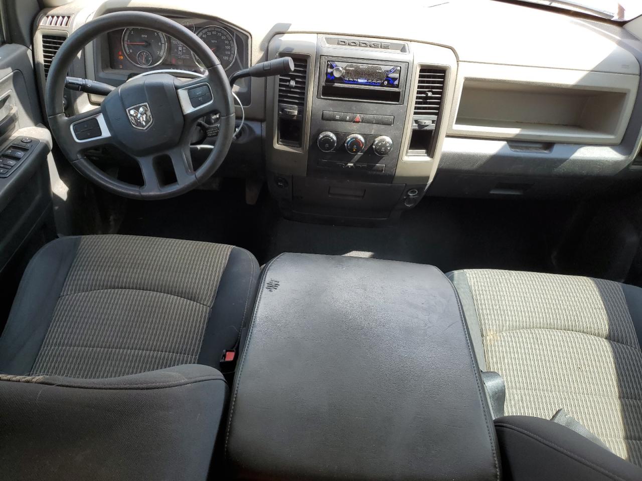 Dodge Ram 1500 2011