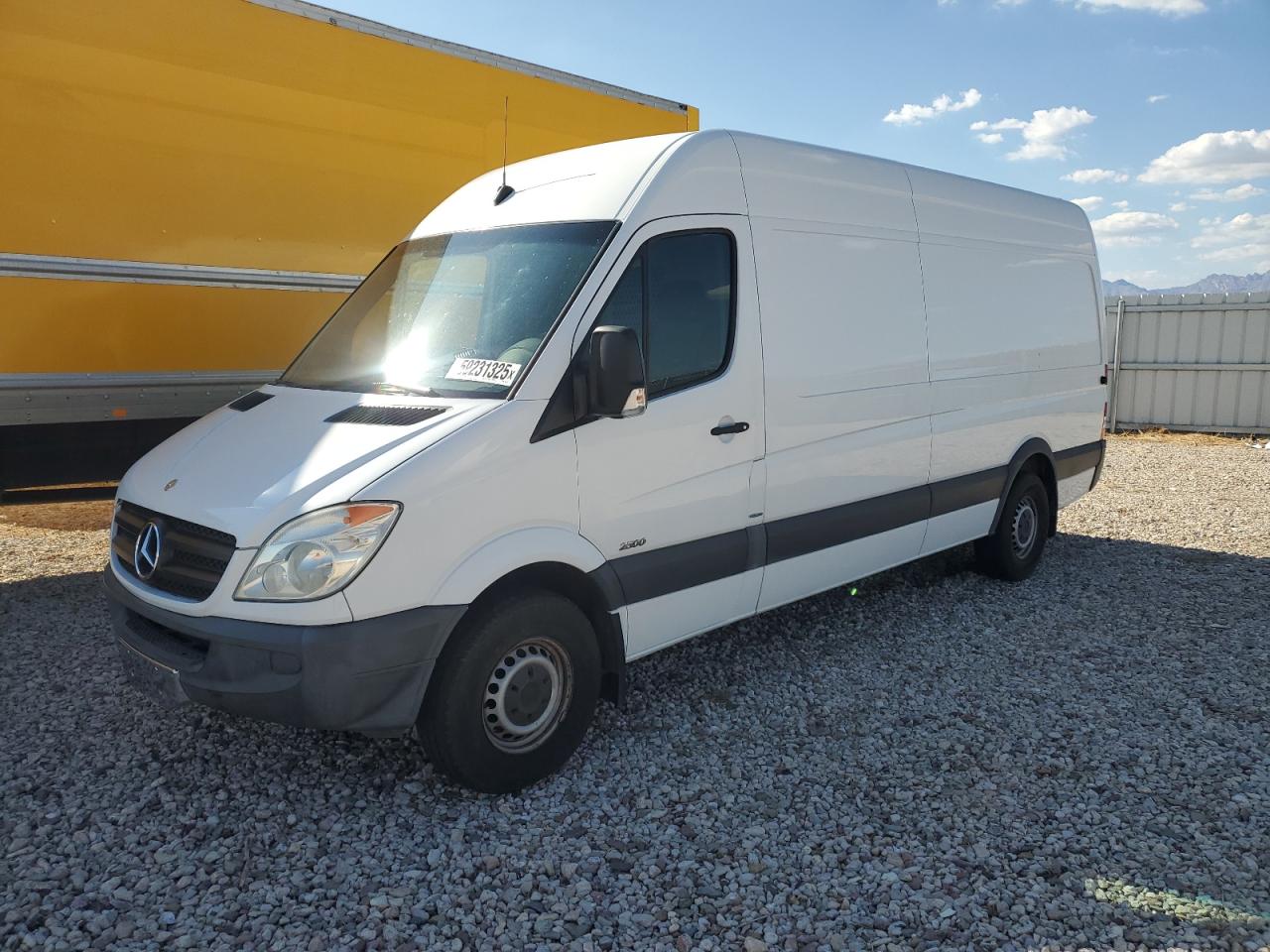 MERCEDES-BENZ SPRINTER 2500