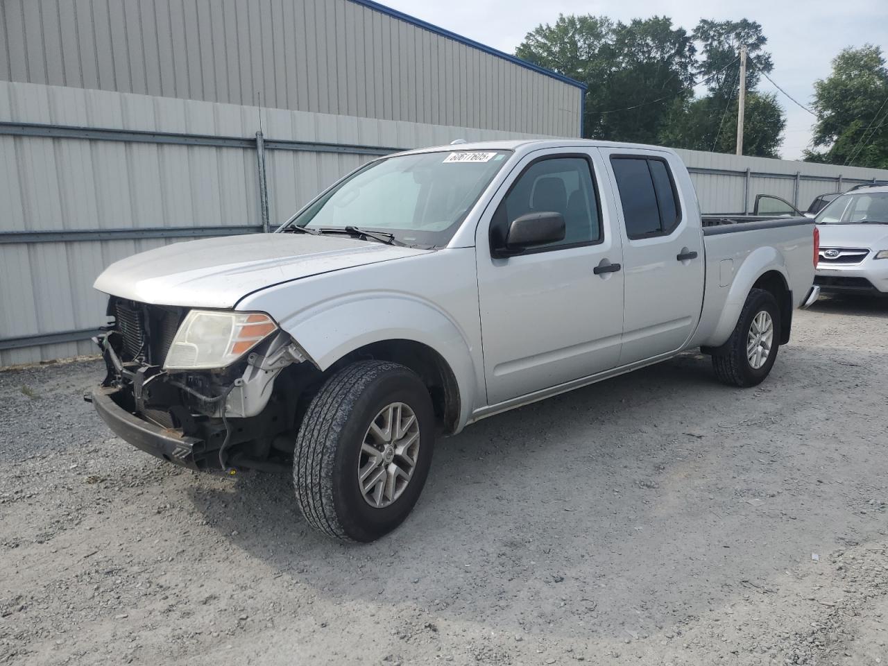 NISSAN FRONTIER SV