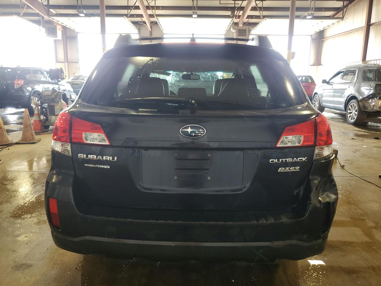 SUBARU OUTBACK 2.5I LIMITED