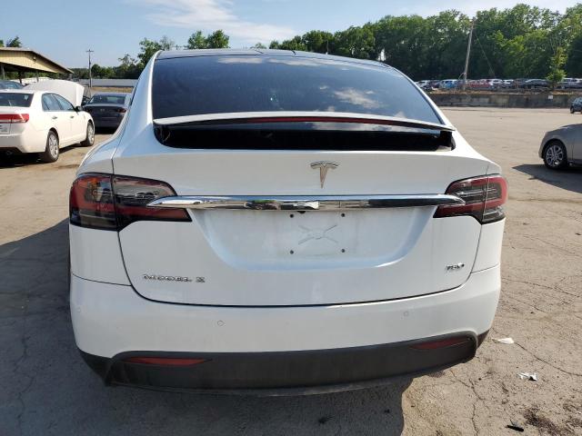 2019 TESLA MODEL X 5YJXCBE24KF149575