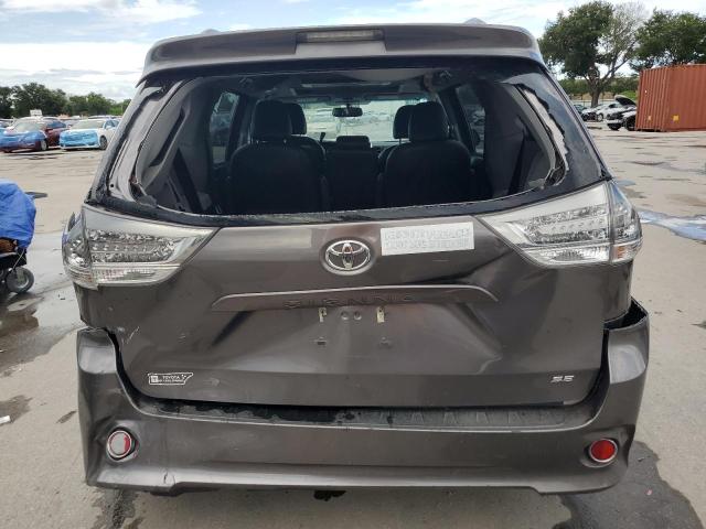2016 TOYOTA SIENNA SE 5TDXK3DC4GS749888