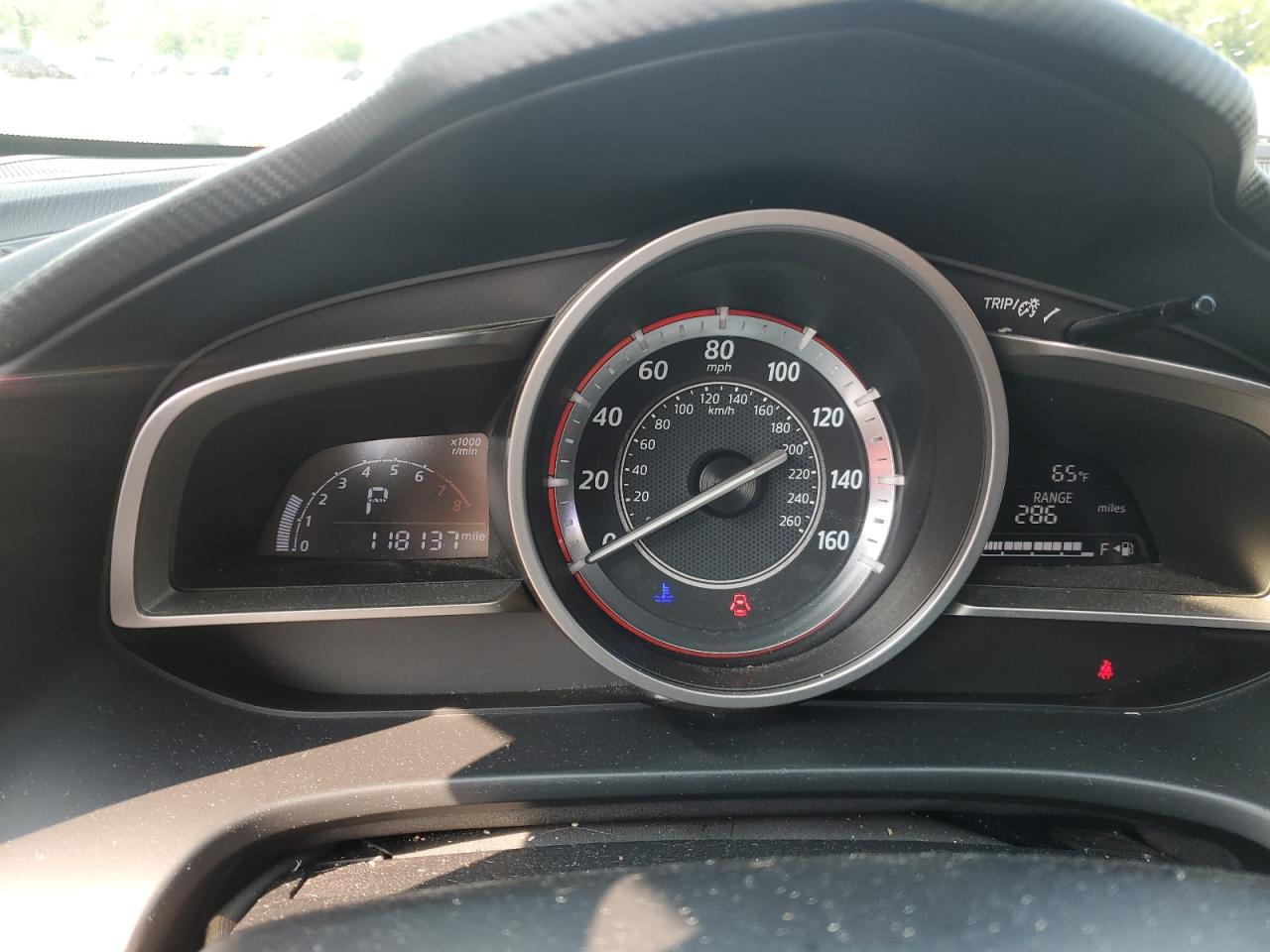 MAZDA 3 GRAND TOURING