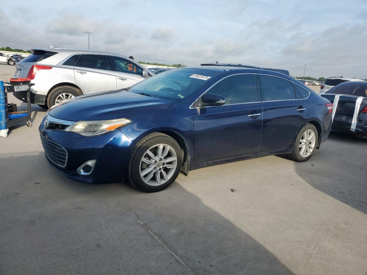 TOYOTA AVALON BASE