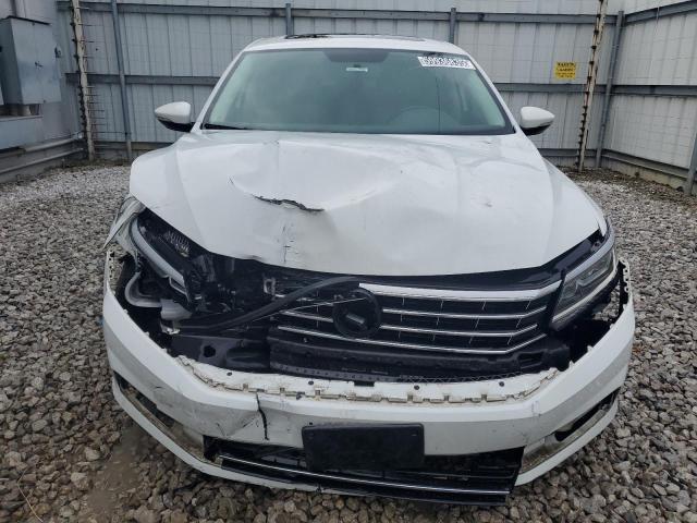 2018 VOLKSWAGEN PASSAT SE 1VWBA7A34JC049173