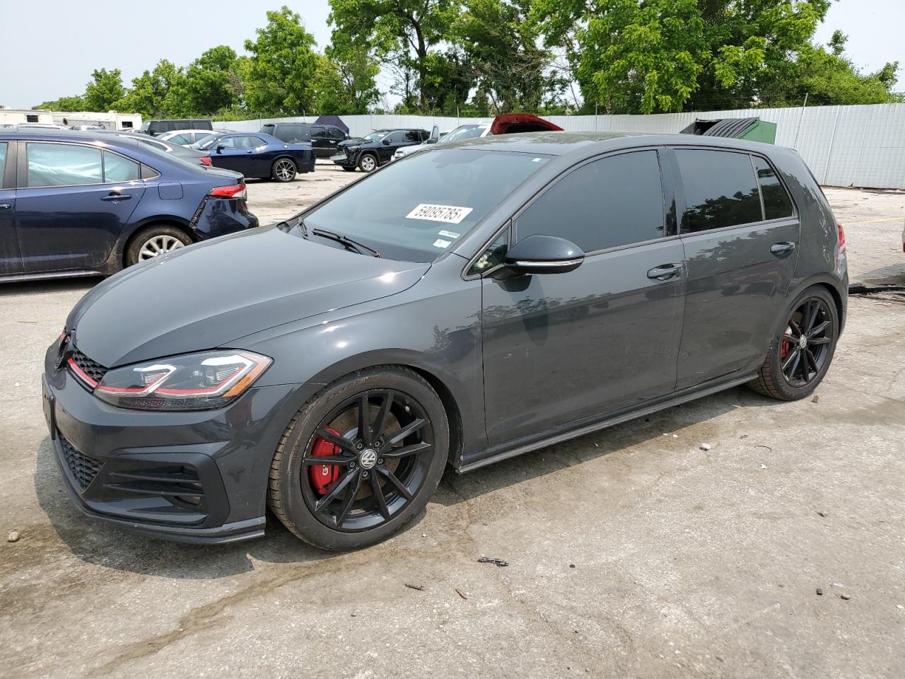 VOLKSWAGEN GOLF GTI S